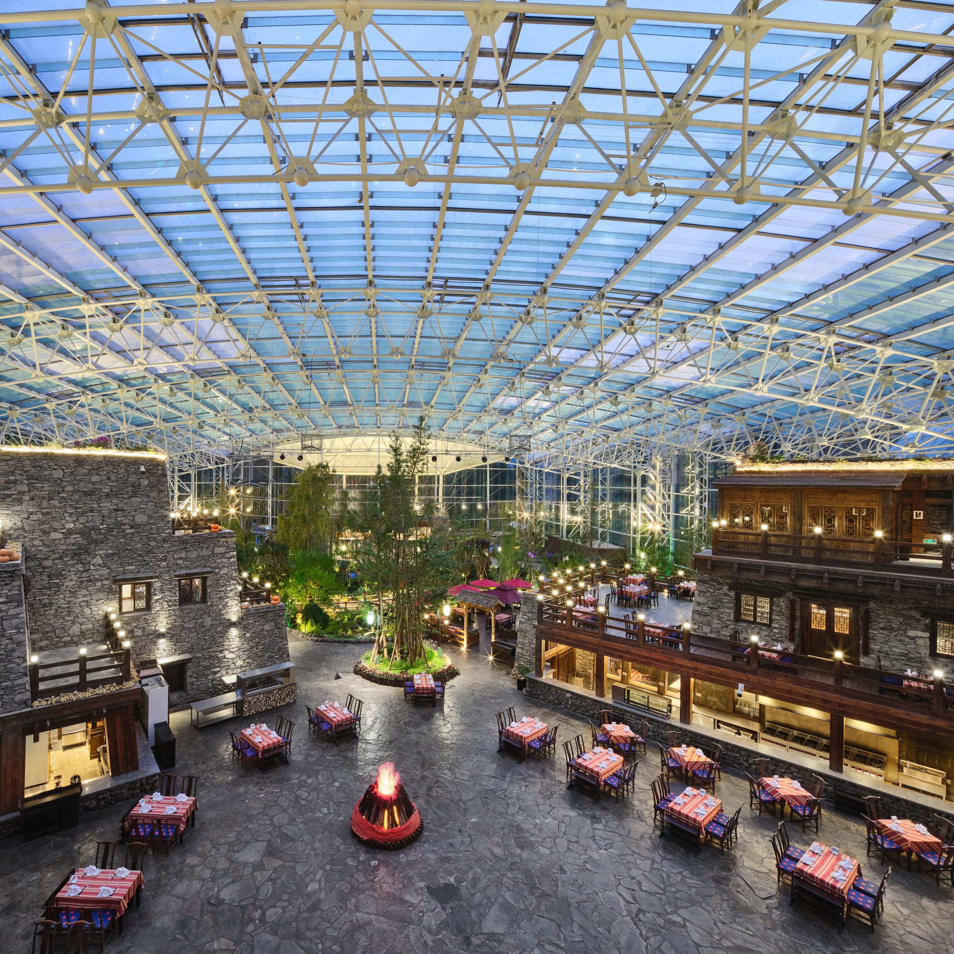 Luxury Hotel in Jiuzhaigou | 九寨天堂洲际度假酒店