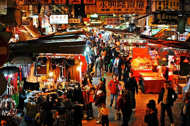 Night markets in Sanya – Bustling havens for foodies and shopaholics