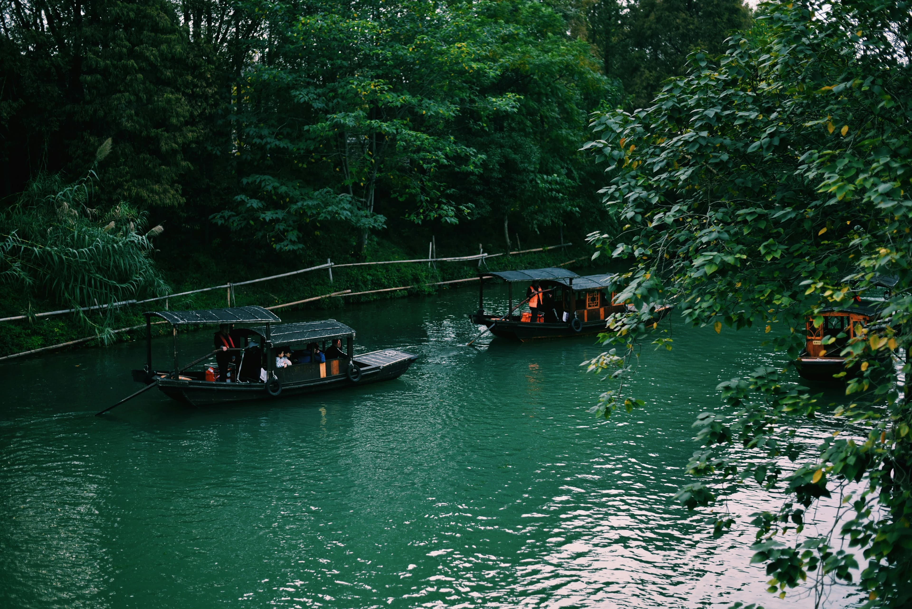 Wuzhen Travel Guide: Art, Architecture & Luxury in a Timeless Water Town