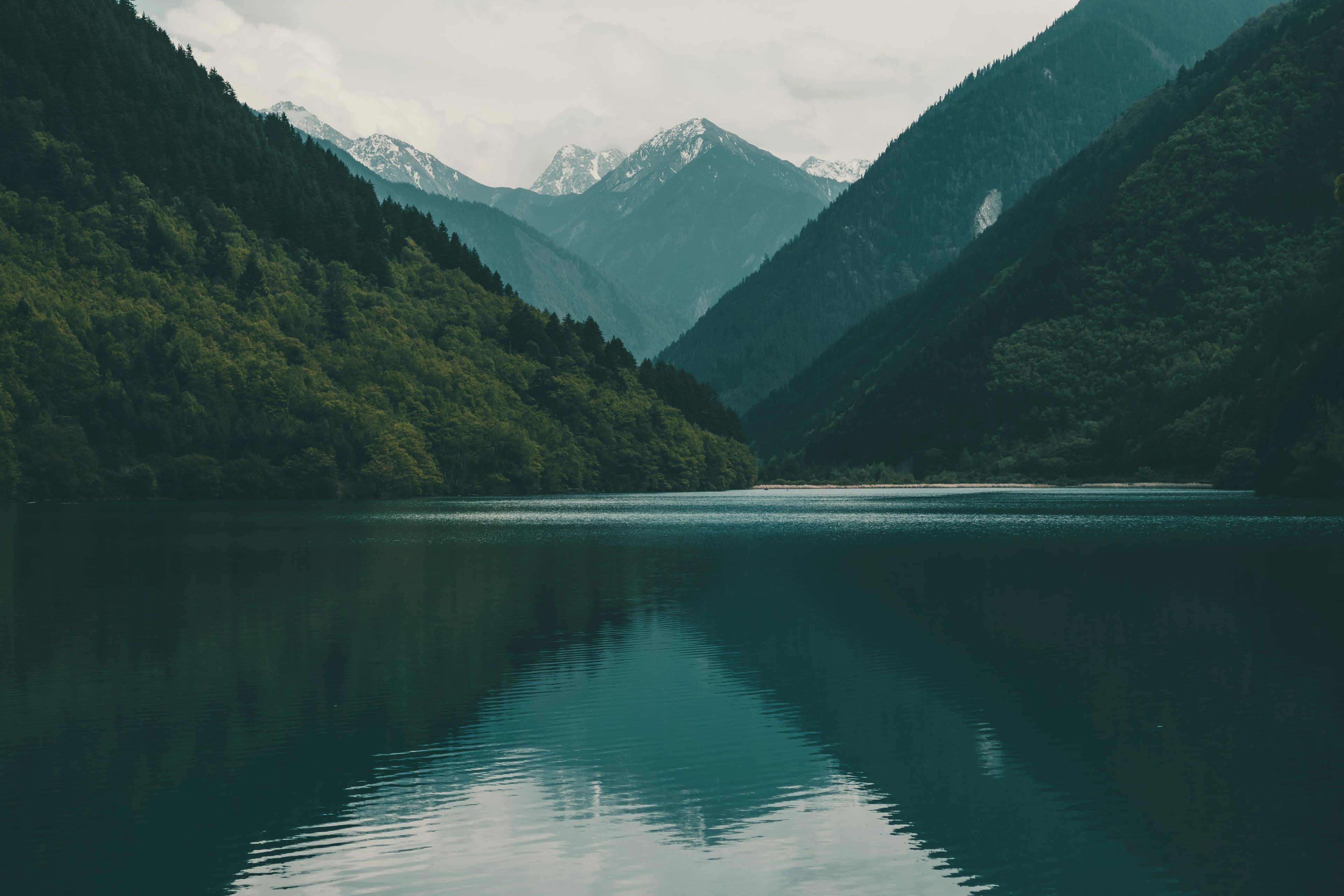 5-Day Jiuzhaigou Family Adventure: Nature & Budget Tips