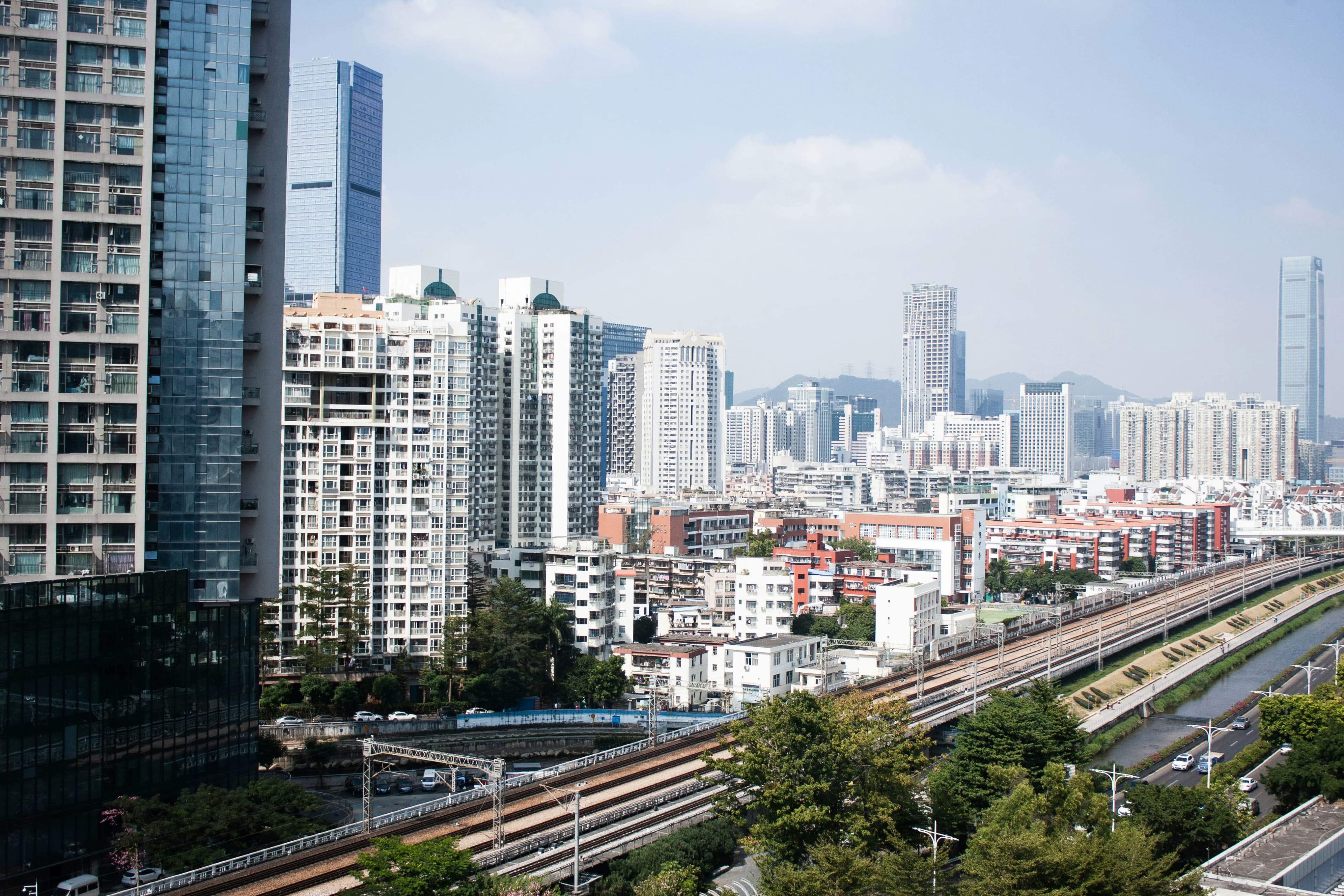 Ultimate 3-Day Luxury Solo Travel Guide to Shenzhen: Modern Metropolis Meets Coastal Charm