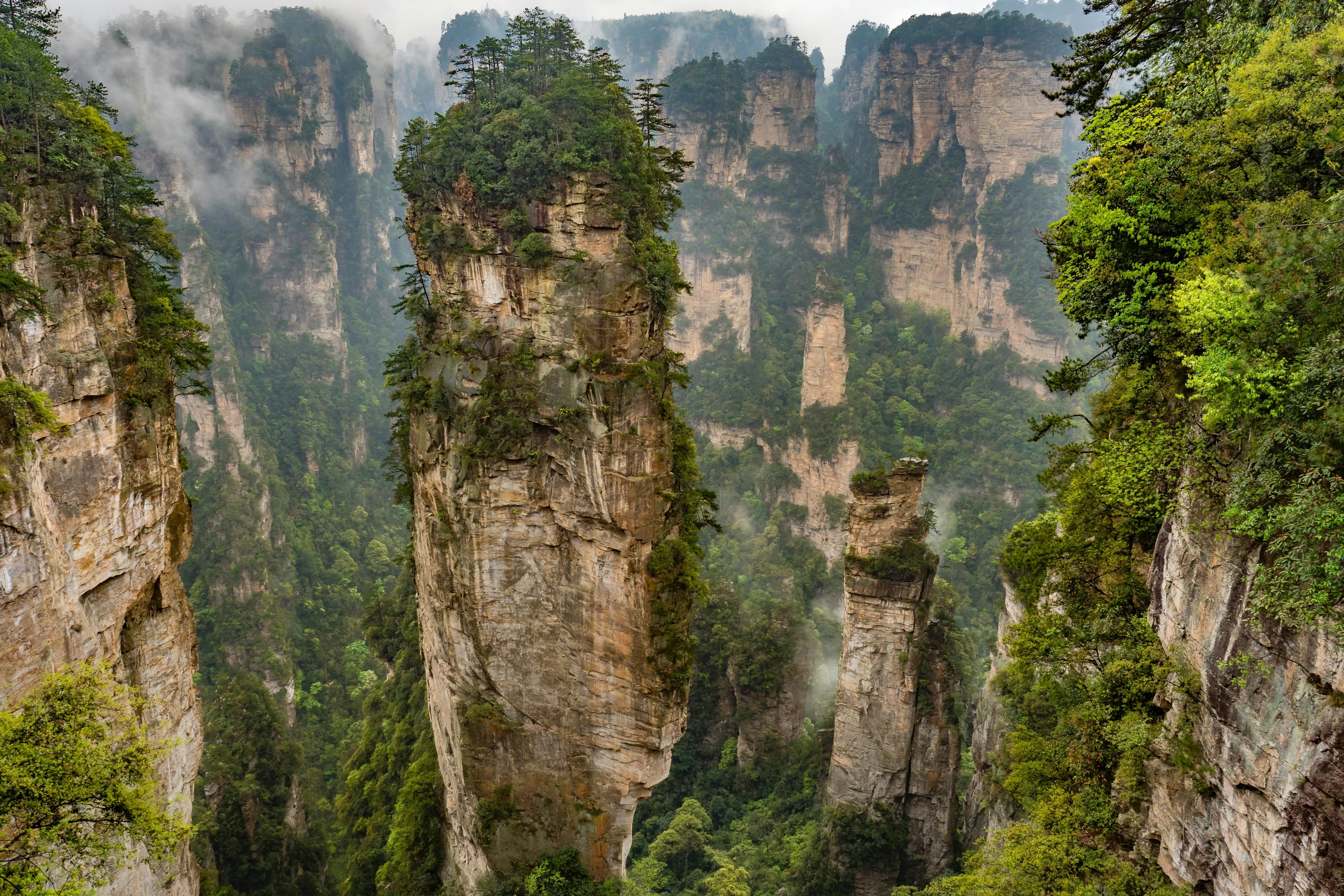 Ultimate 3-Day Family Travel Guide to Zhangjiajie: Budget-Friendly Hiking Adventures