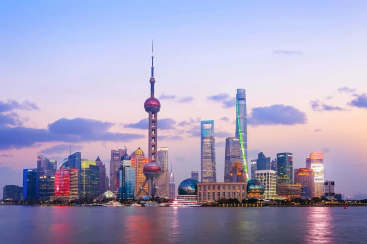 Shanghai: Discover the Magic of Modern City