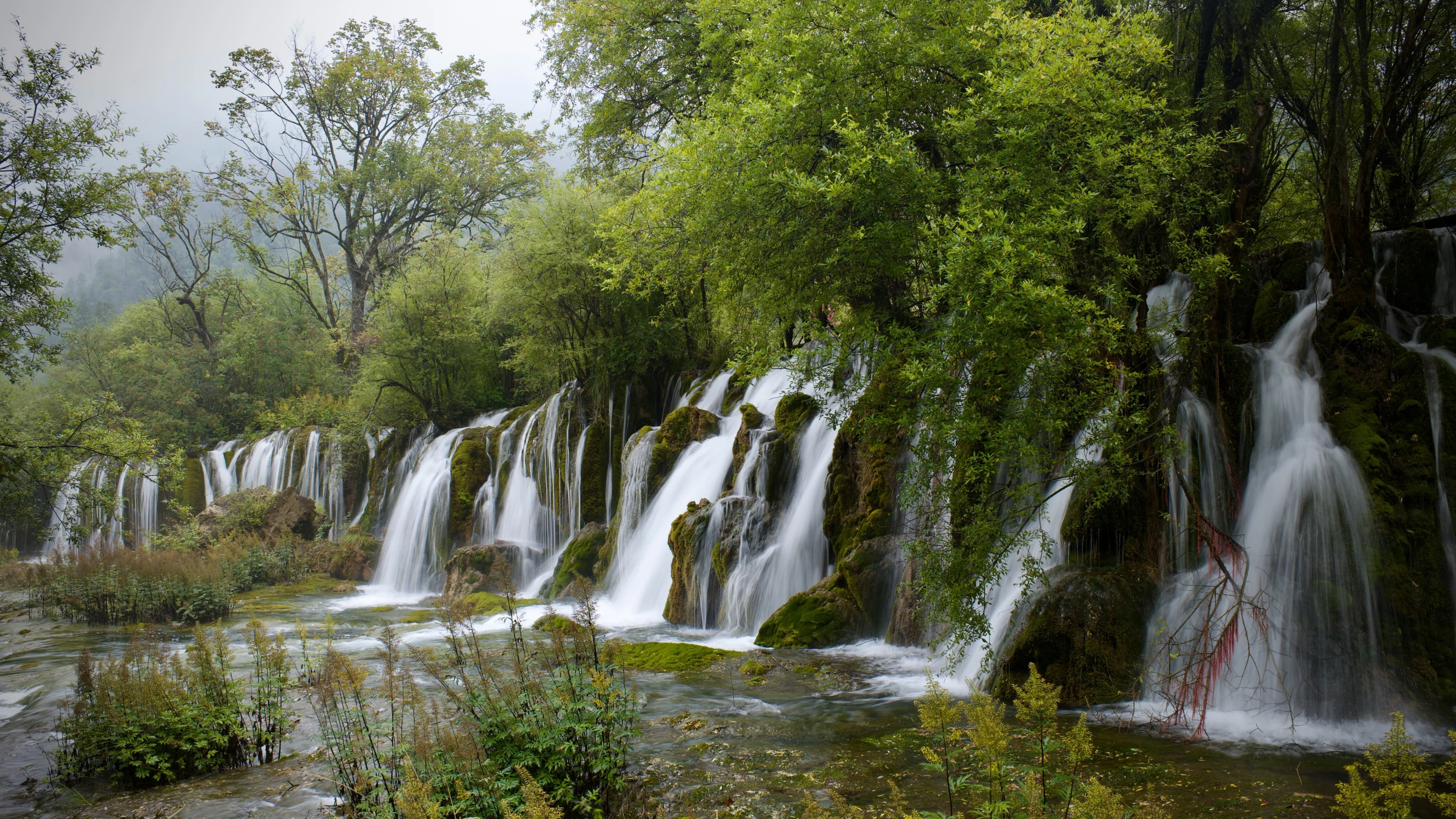 3-Day Budget-Friendly Jiuzhaigou Adventure for Couples