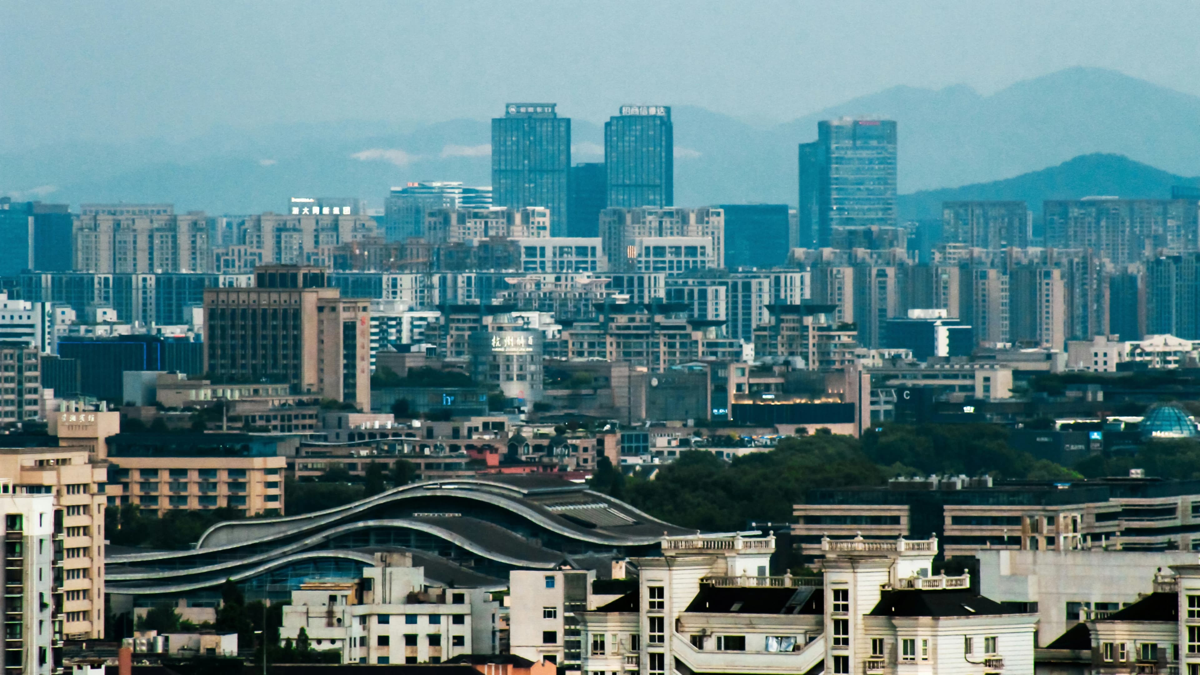 Ultimate 7-Day Luxury Hangzhou Travel Guide for Couples