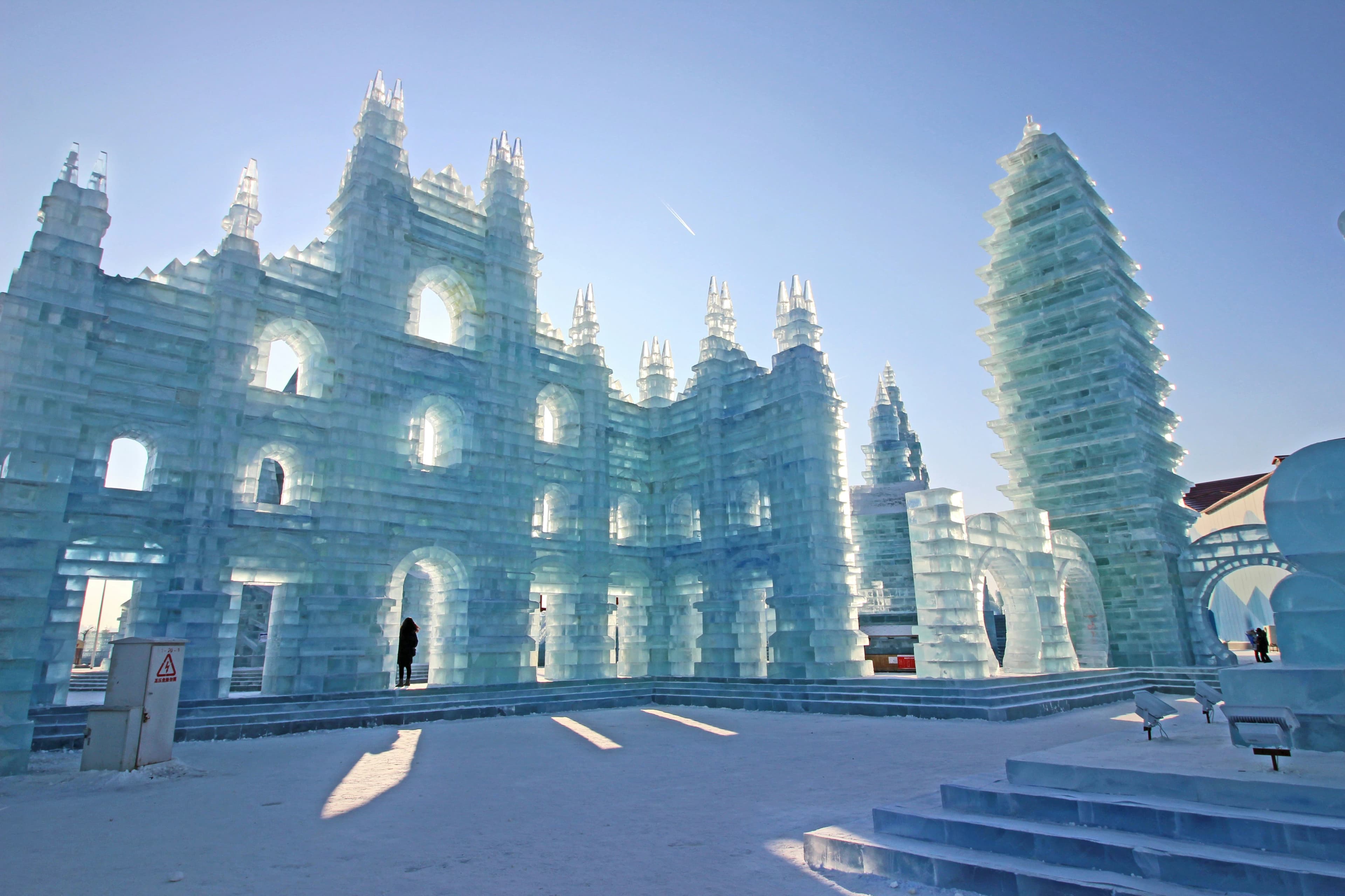 Harbin 7-Day Luxury Couples Travel Guide: Ice Magic & Culinary Delights