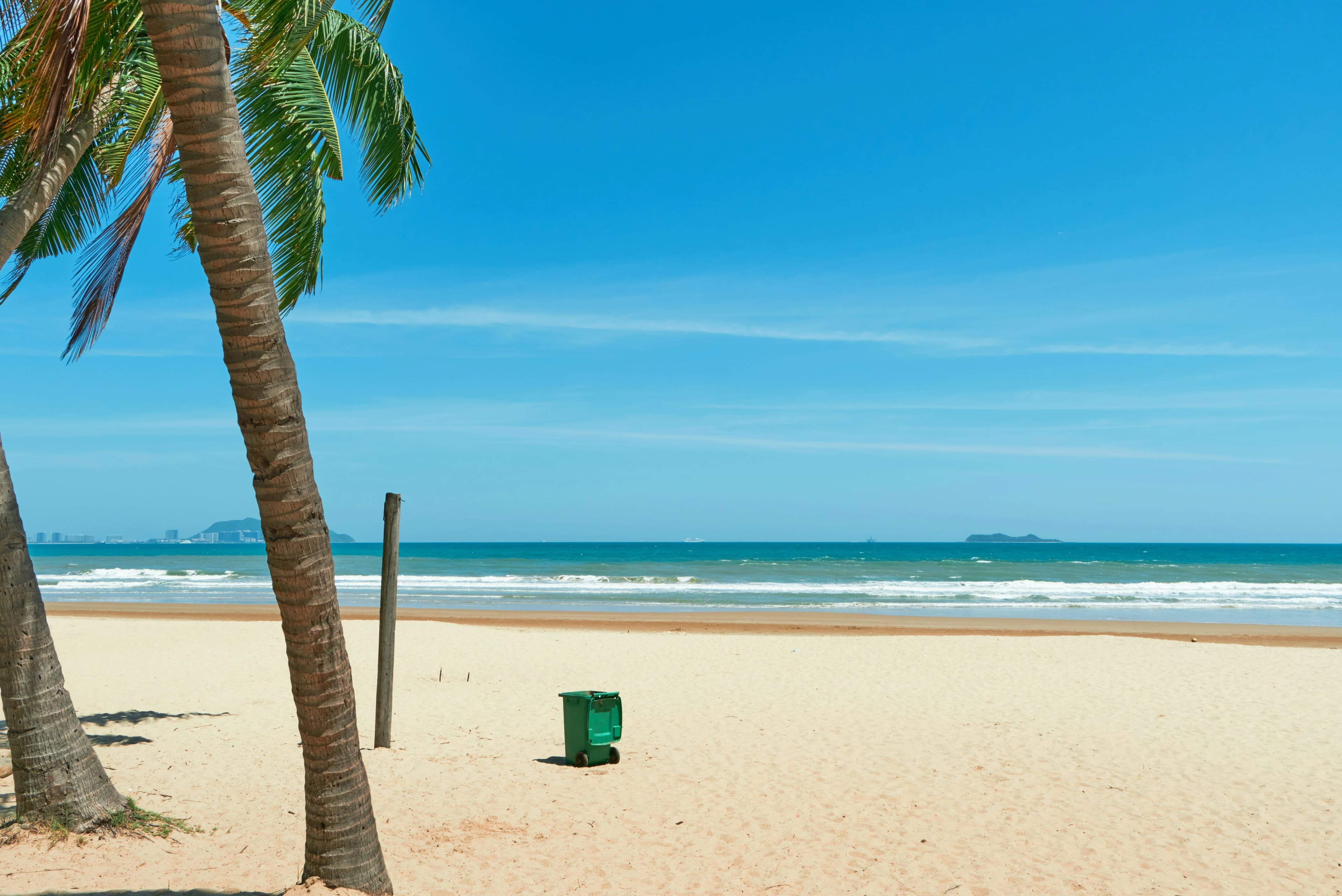 5-Day Sanya Couples Travel Guide: Nature & Budget-Friendly Adventures