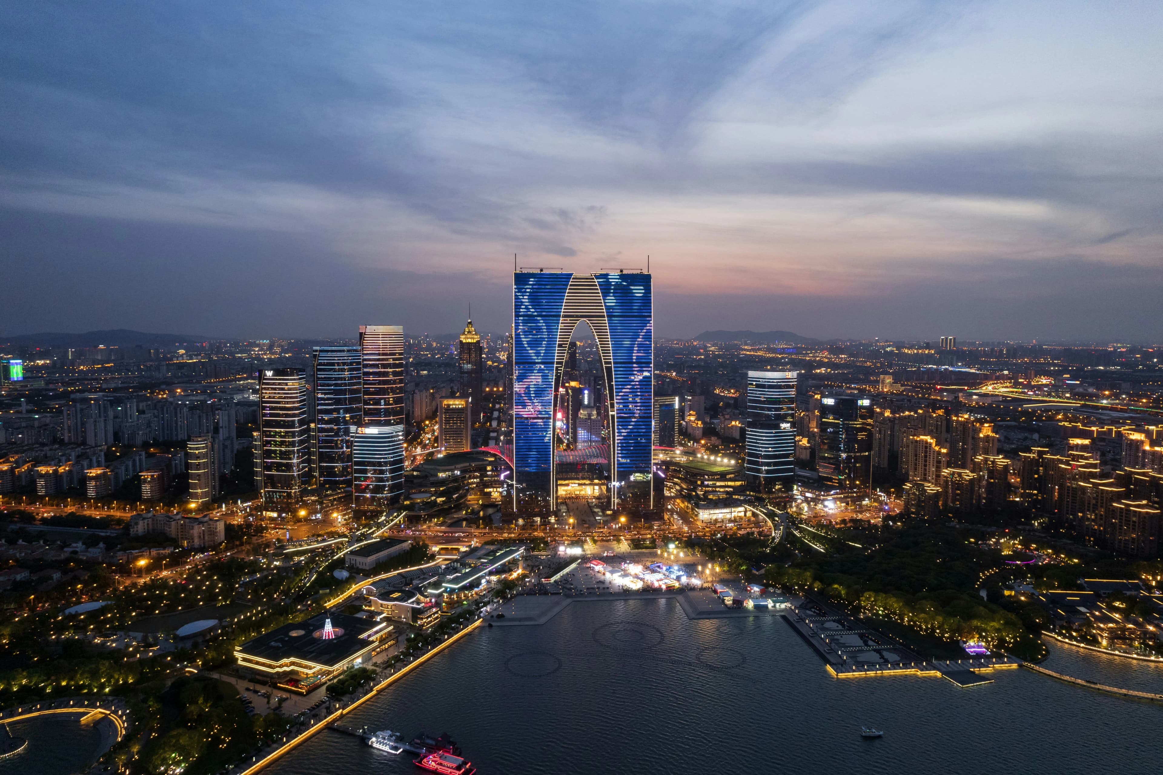 Suzhou Family Travel Guide: Art, Architecture & Budget-Friendly Adventures
