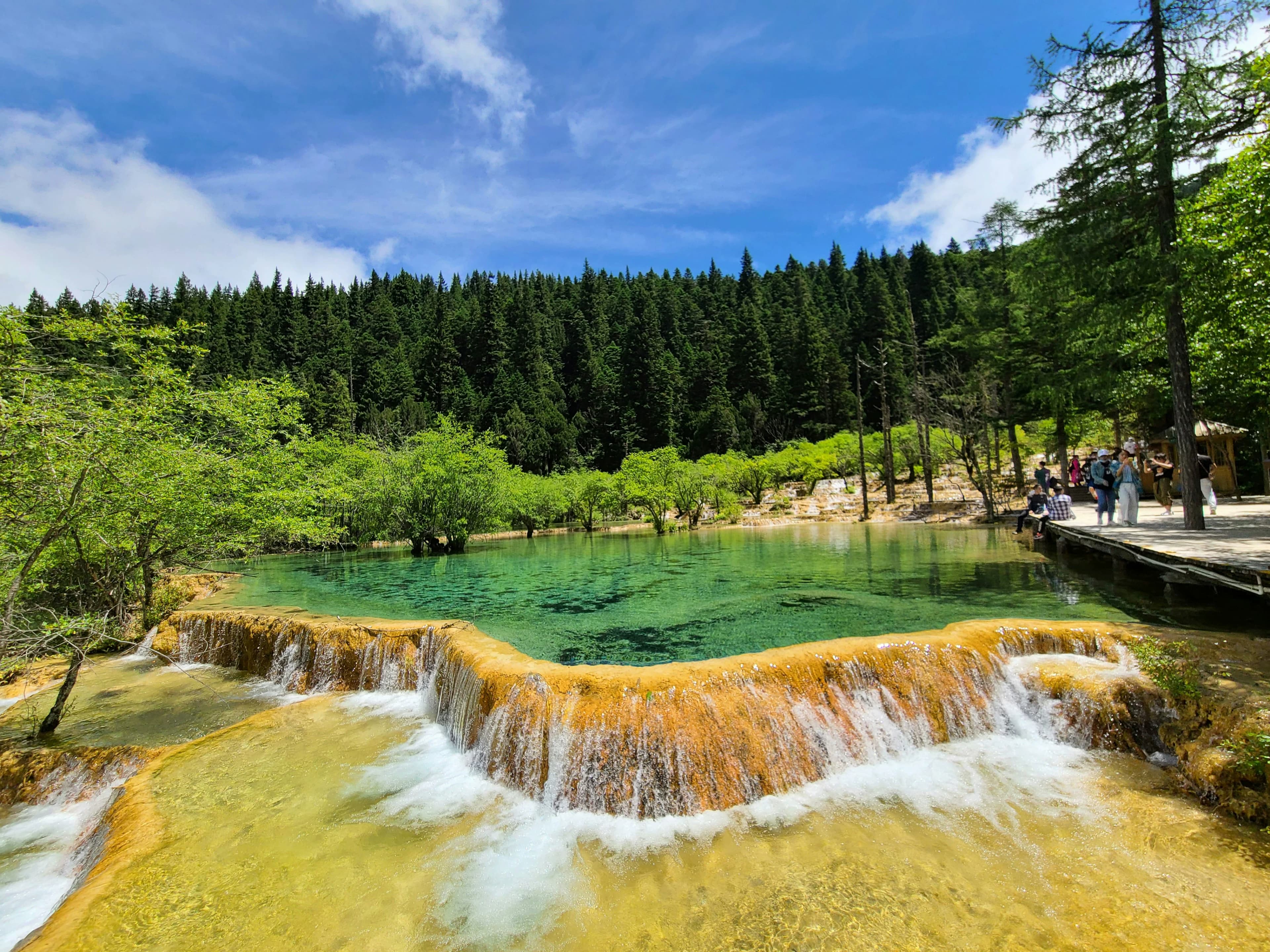 5-Day Budget Jiuzhaigou Adventure: Nature, Culture & Hidden Gems