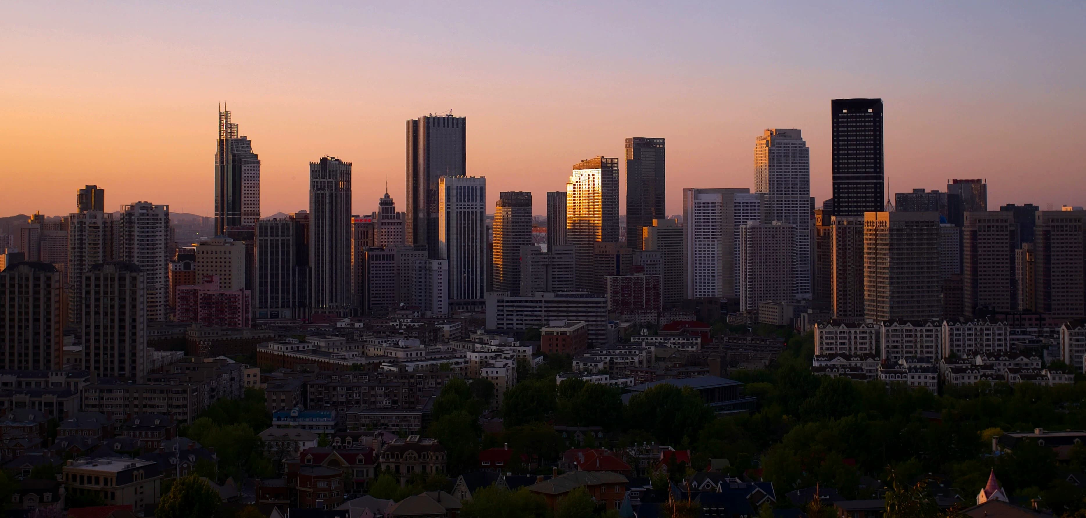 Dalian 3-Day Couples Travel Guide: Seafood, Scenery & Budget Tips