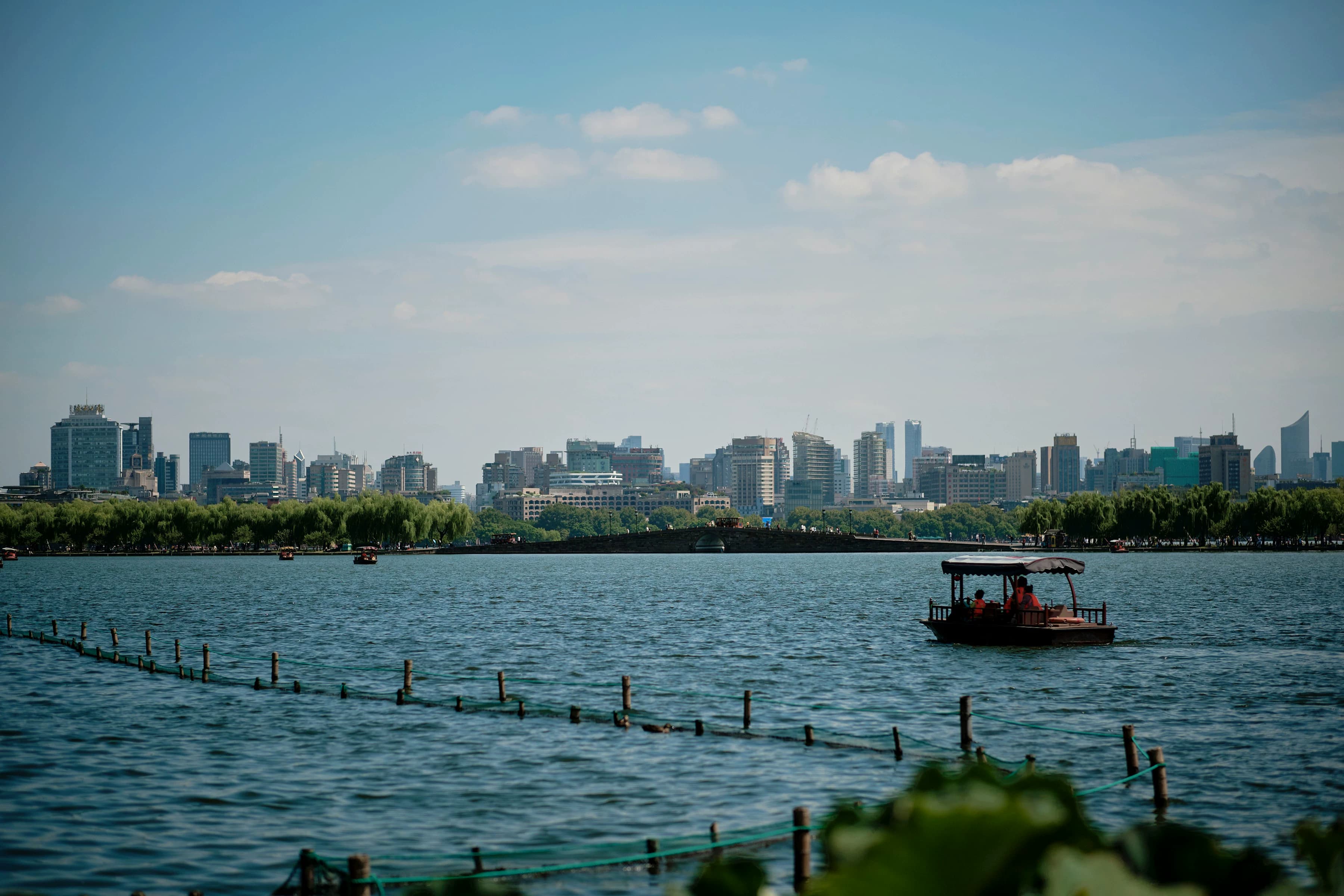 5-Day Hangzhou Travel Guide for Couples: History, Culture & Budget Tips