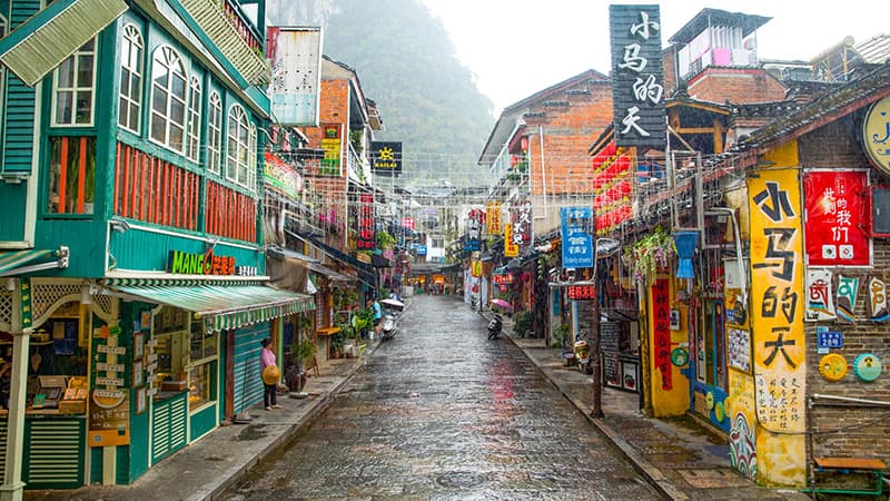 Yangshuo West Street, West Street Hostels, West Street Activities