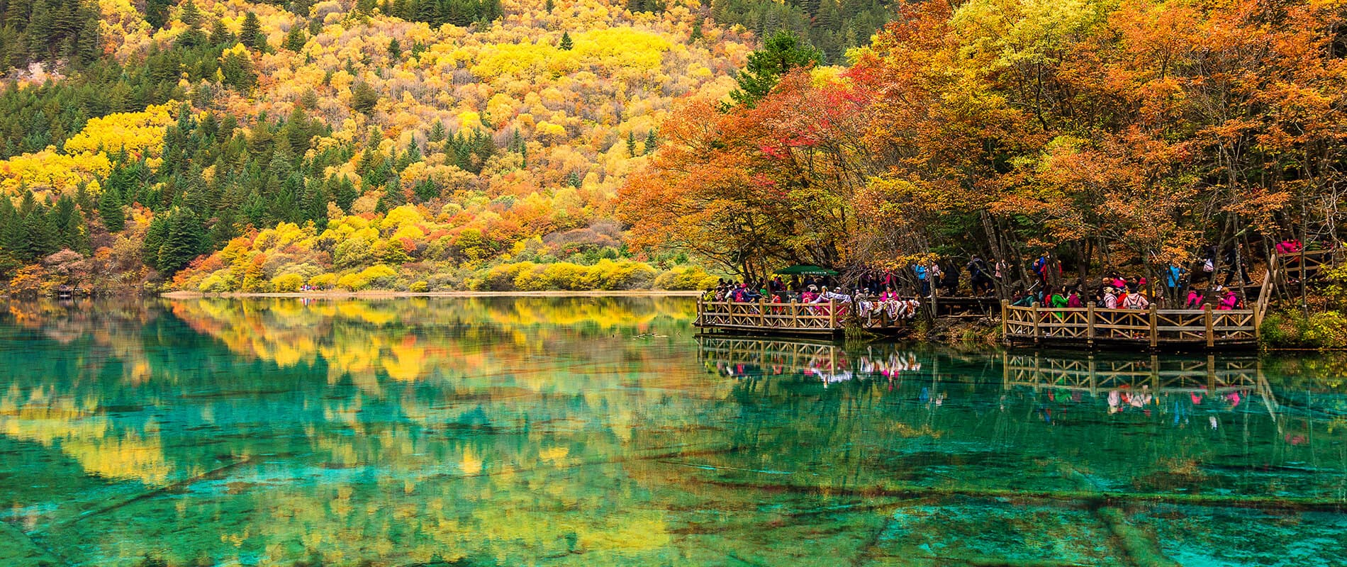 MyBestPlace - The Lake of Five Flowers, a mirror of water in one ...