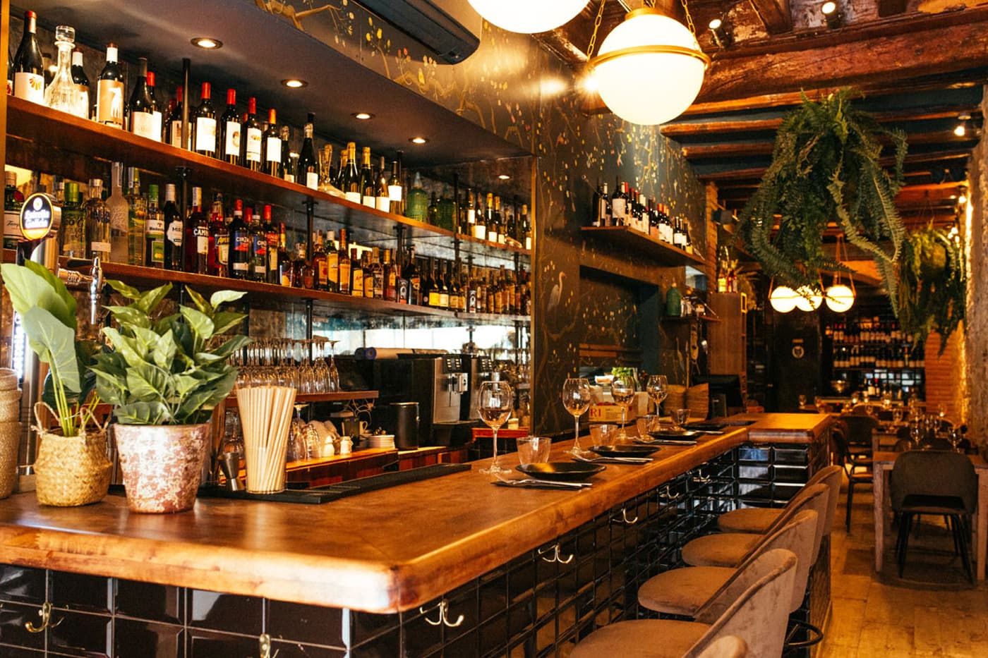 Barcelona's Best Tapas Restaurant. Petit Tapas
