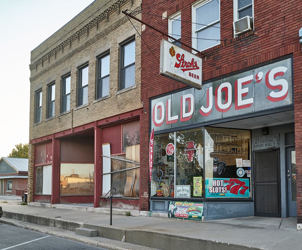 Old Joe's Bar in Lincoln, Illinois, the only town in the United ...