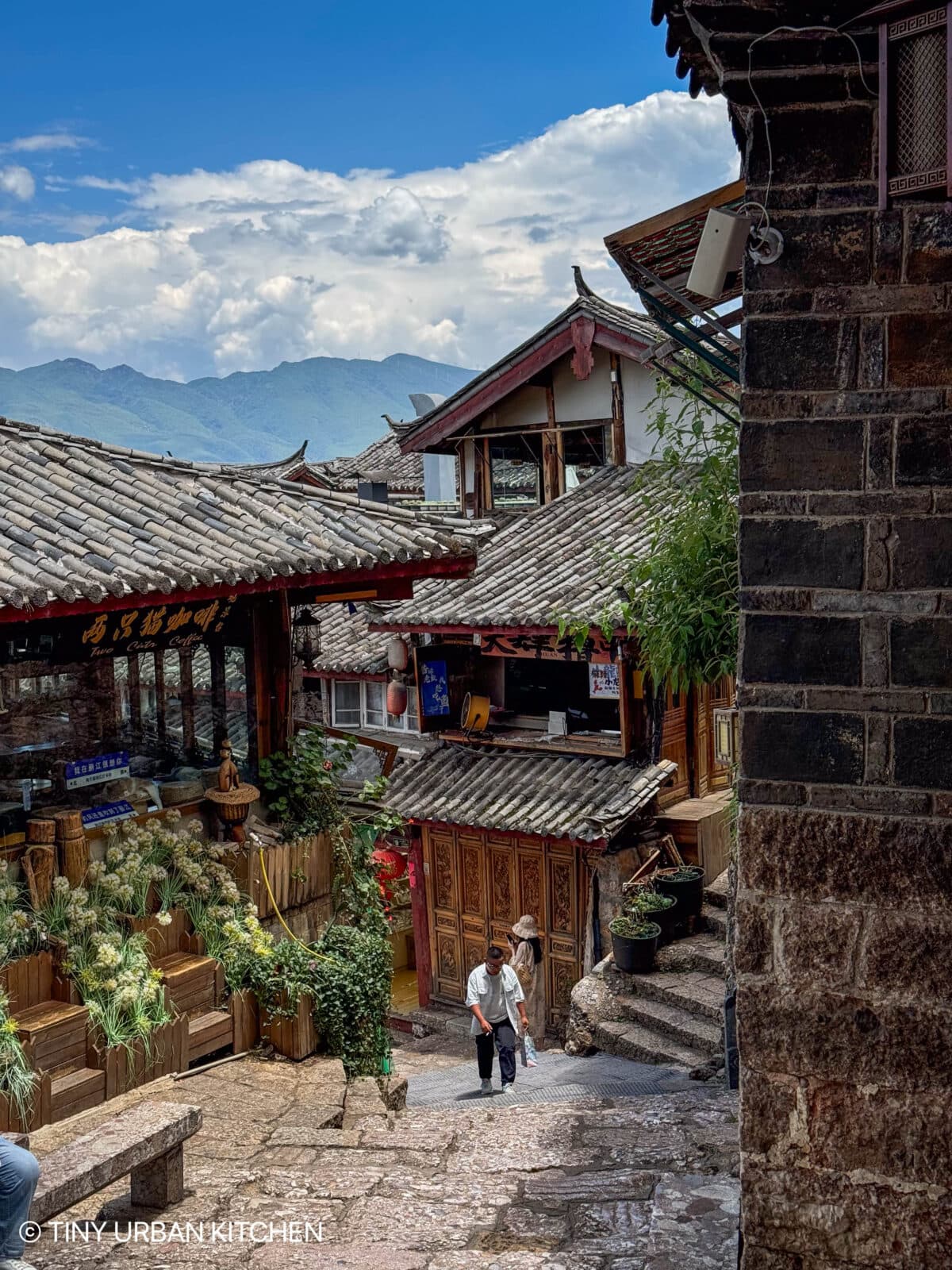 Lijiang China Trip Report: Lijiang Old Town - Tiny Urban Kitchen