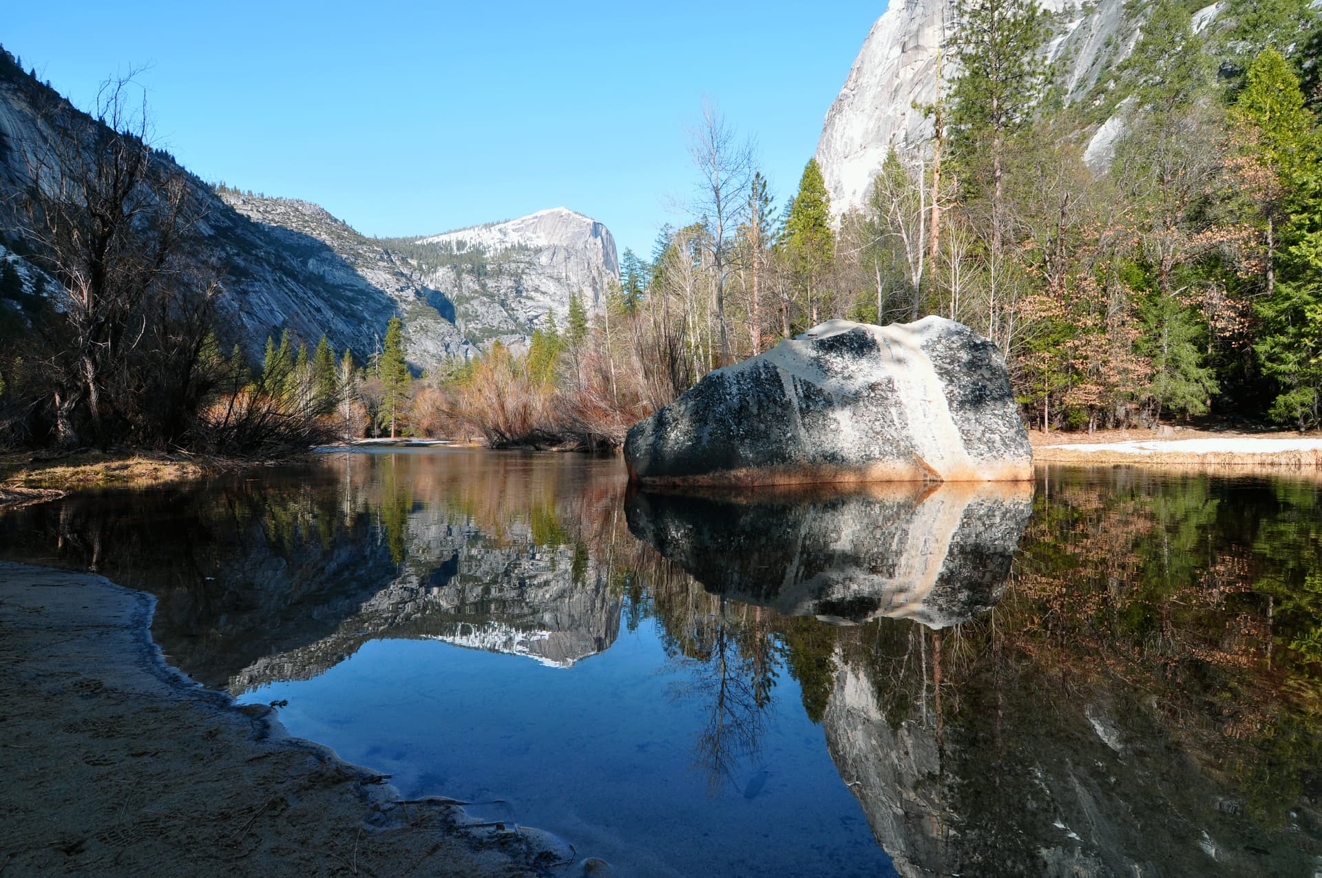 Mirror Lake (California) - Wikipedia