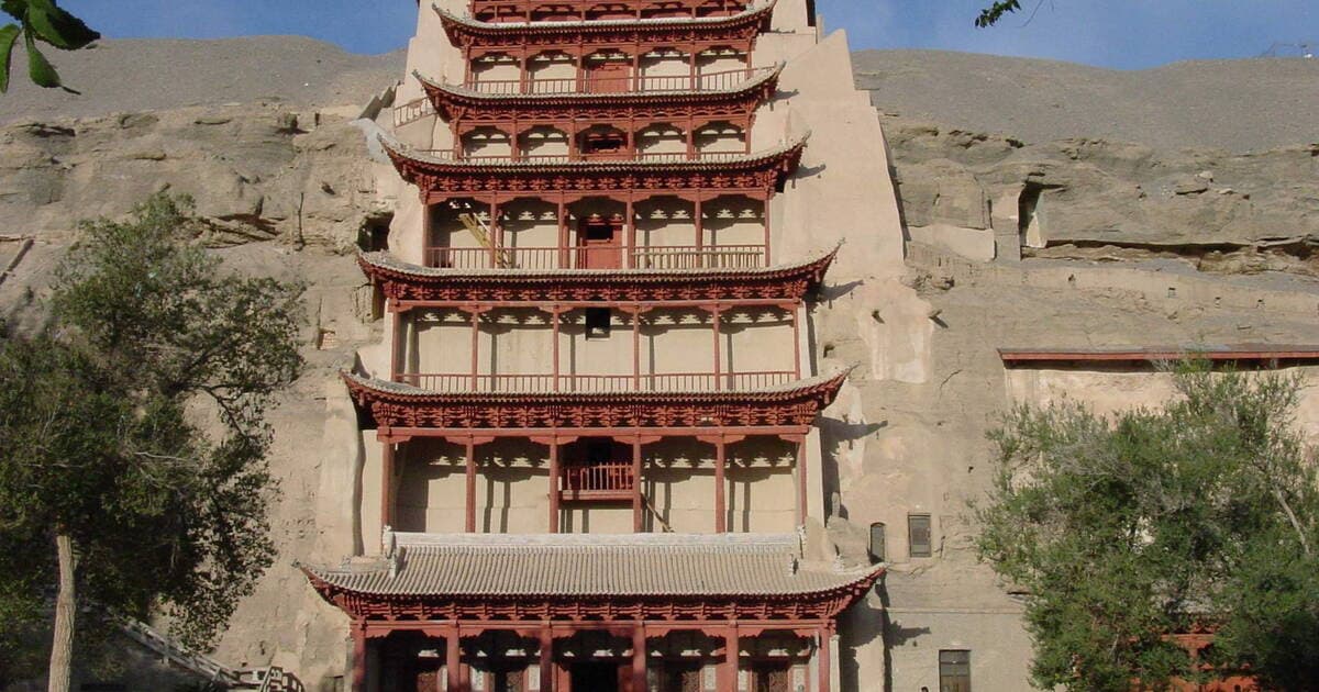 Mogao Caves - UNESCO World Heritage Centre