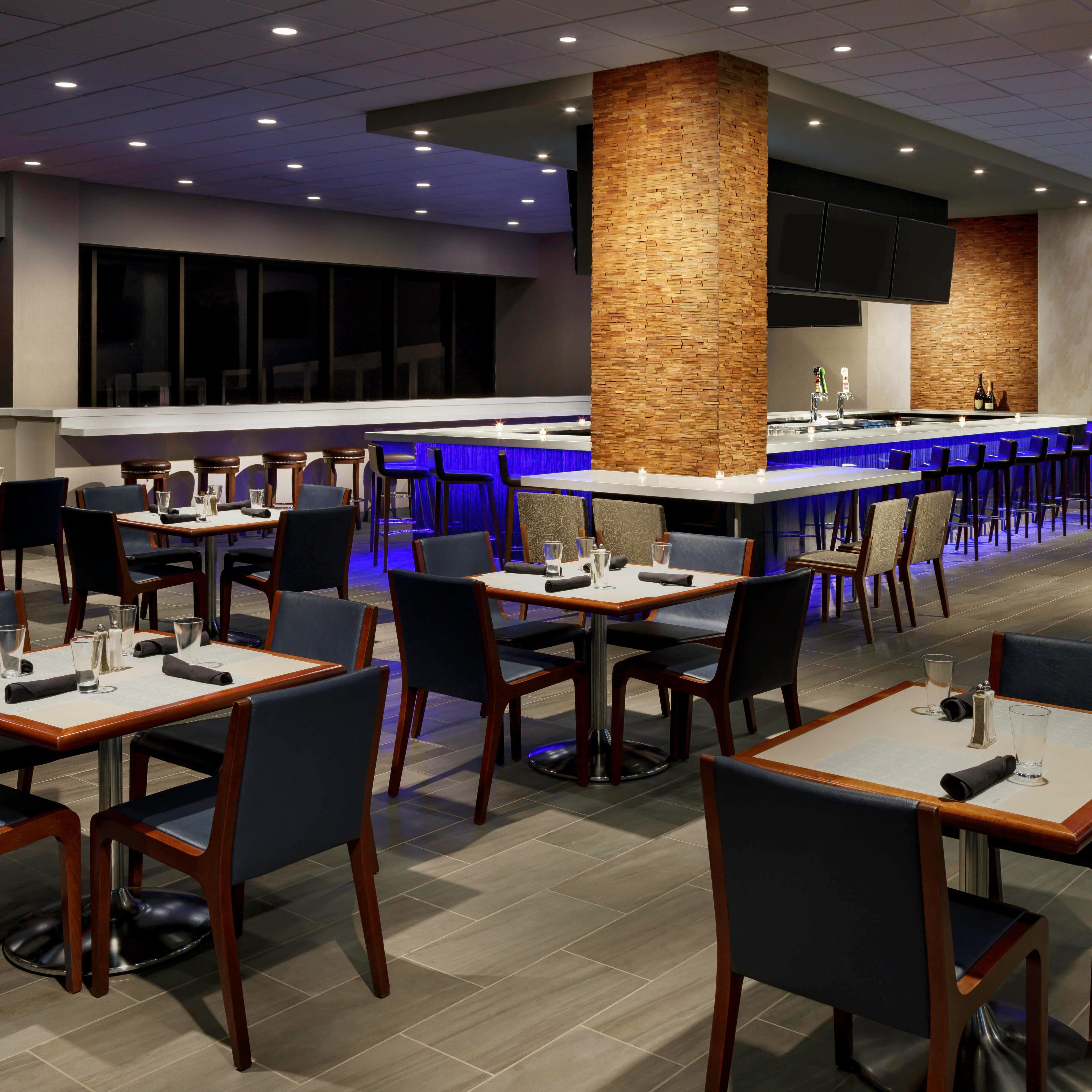 400 Park Bistro Restaurant & Lounge | Marriott Bonvoy
