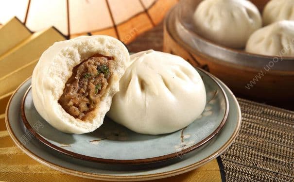 How to Make Baozi (Chinese Steamed Buns) | Omeida Chinese Academy